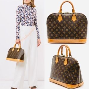 💕🌺💕Authentic Louis Vuitton Alma PM Handbag